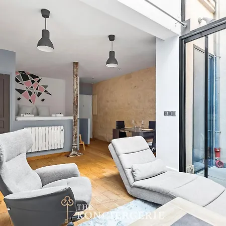 Apartment Design & Confortable Avec Terasse